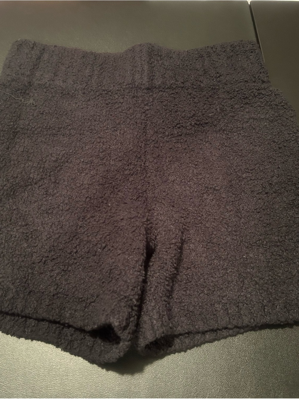 SKIMS Black High-Waist Plush Lounge Shorts L/XL